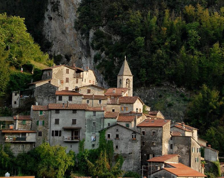 Locanda Elena Equi Terme Exterior photo